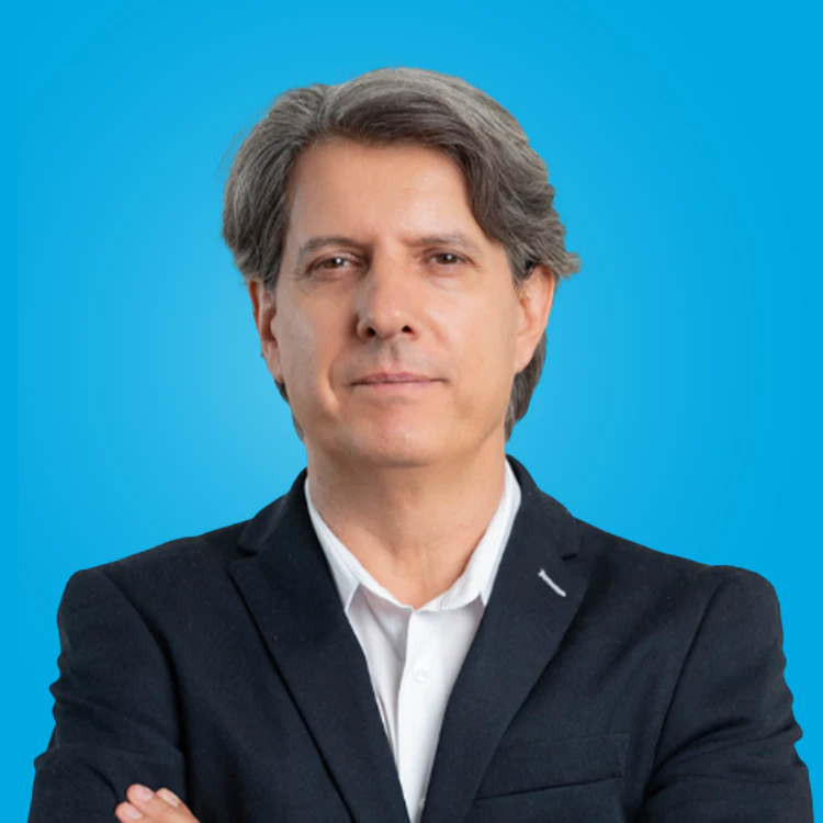 Jose╠ü-Catalo José Catalo